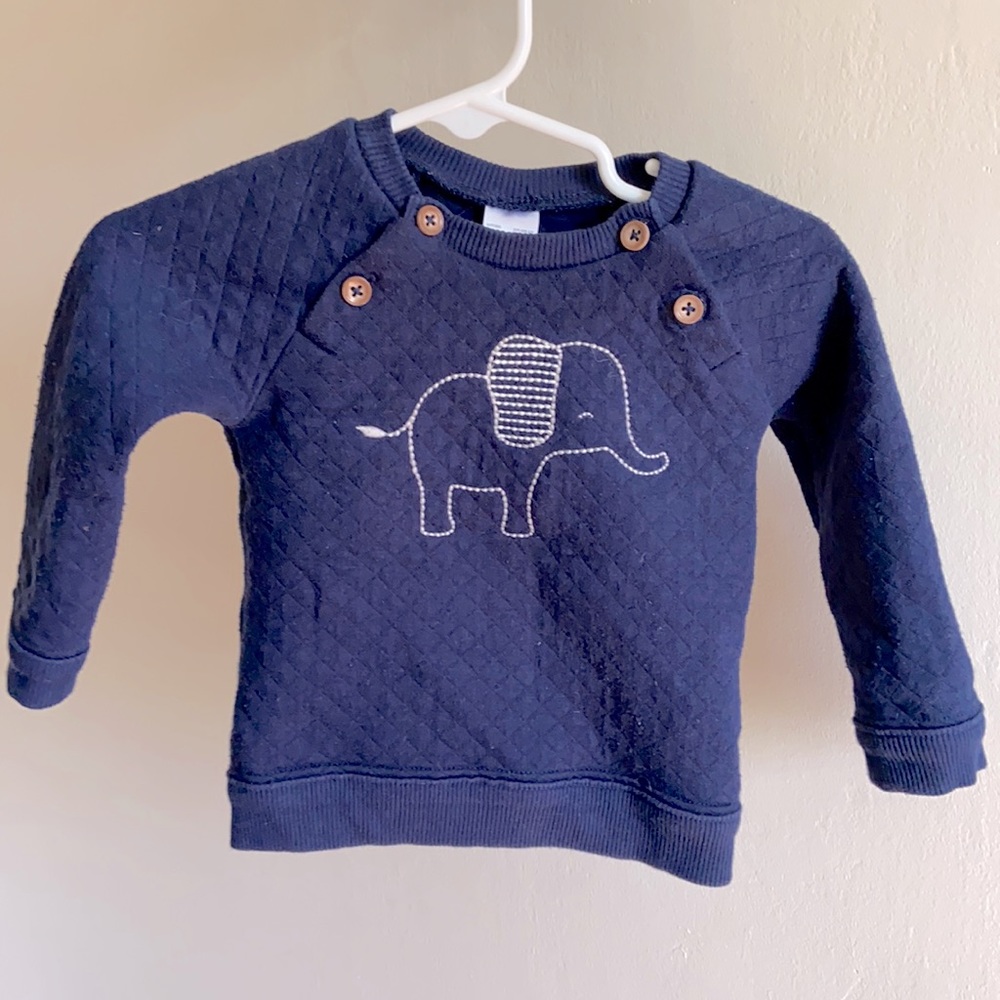 Carter’s adorable quilted navy sweater with embroidered elephant size 9 months.
